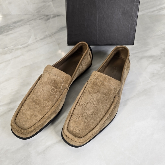 Gucci Loafers - Picture 2 of 8